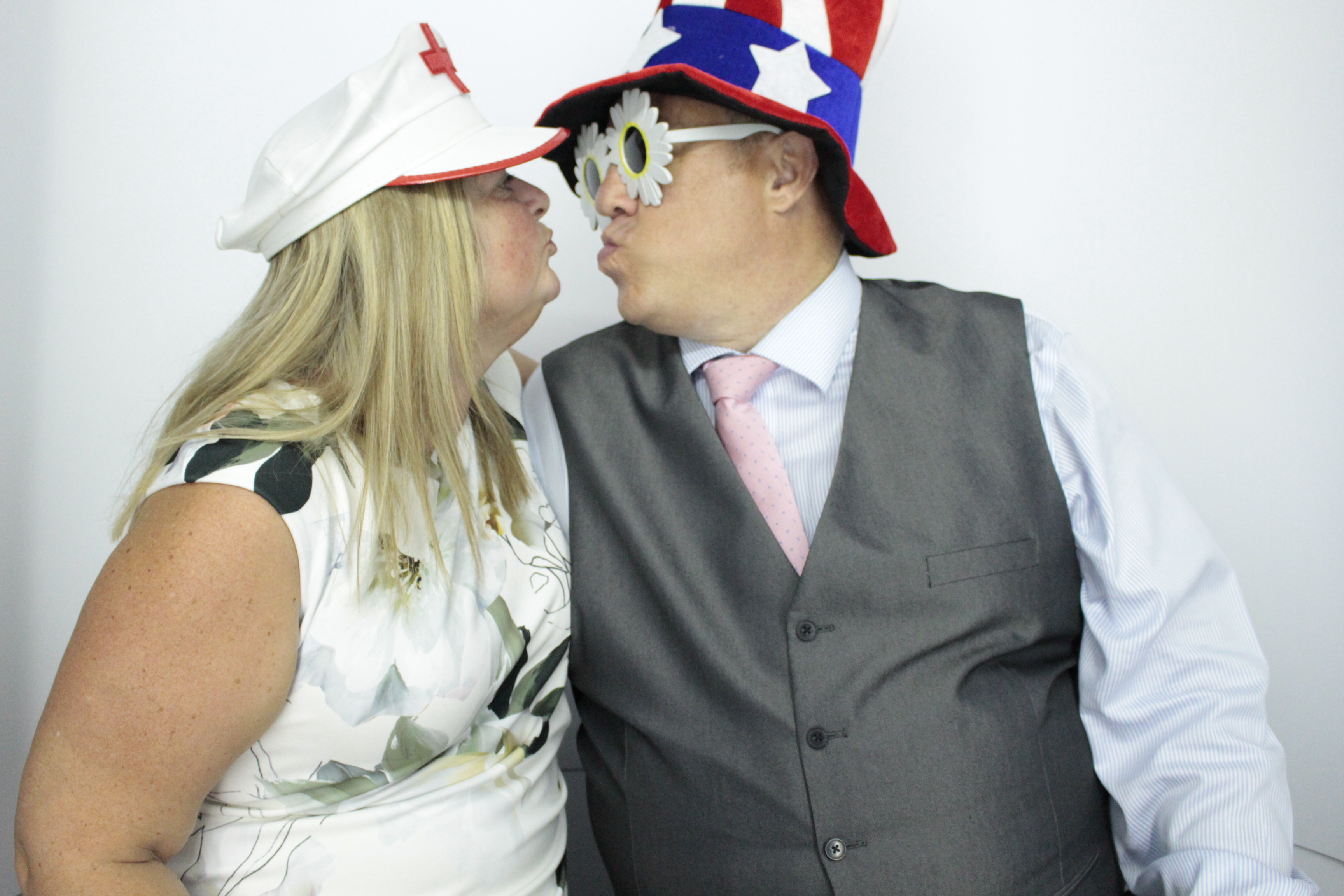 Louise & Dan's Big Day | View more photos from the event at gallery.myphotoboothexperience.co.uk/u/MyPhotoBoothExperienceLtd/Louise-Dans-Big-Day